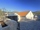 Garage und Einfahrt zur Villa Luxury Lastovo